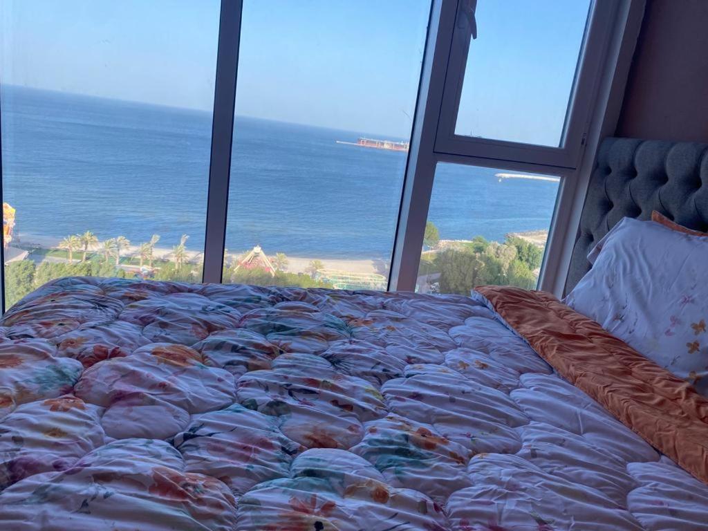 ホテルGulf Blue Waves أمواج الخليج الزرقاء クウェート エクステリア 写真